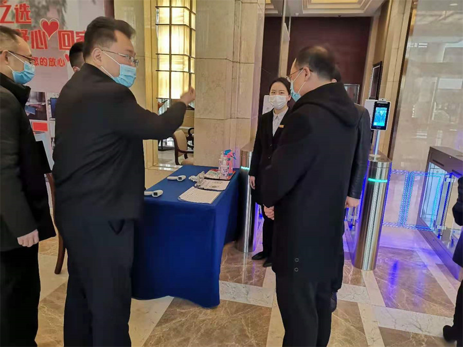 J9集团集团积极行动自动迎战应对疫情