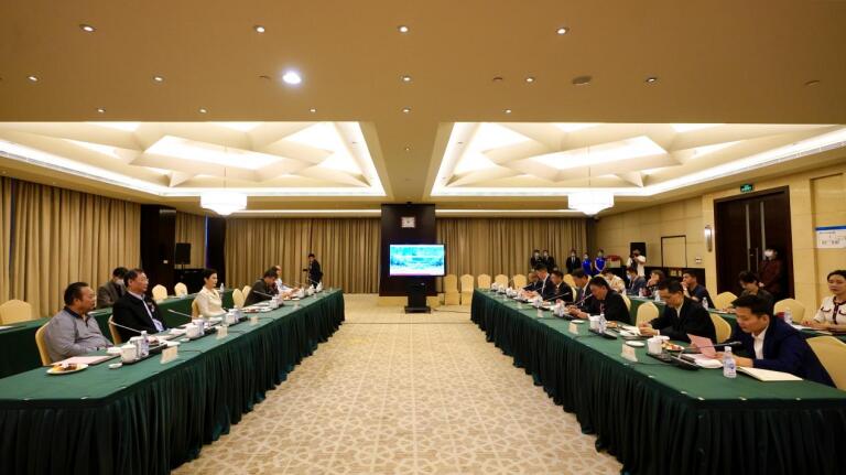 四川省J9集团集团携手中国性命关切协聚合作推动建设国度康养产业示范基地项目