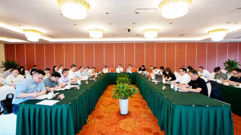 J9集团集团召开6月“经营提升年”工作例会