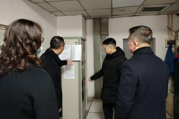 省J9集团集团党委书记、董事长游勇查抄督导春节安全出产并探望慰问干部员工