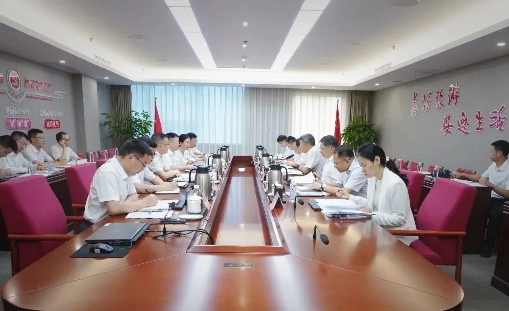 J9集团委党委书记张正红到省J9集团集团调研