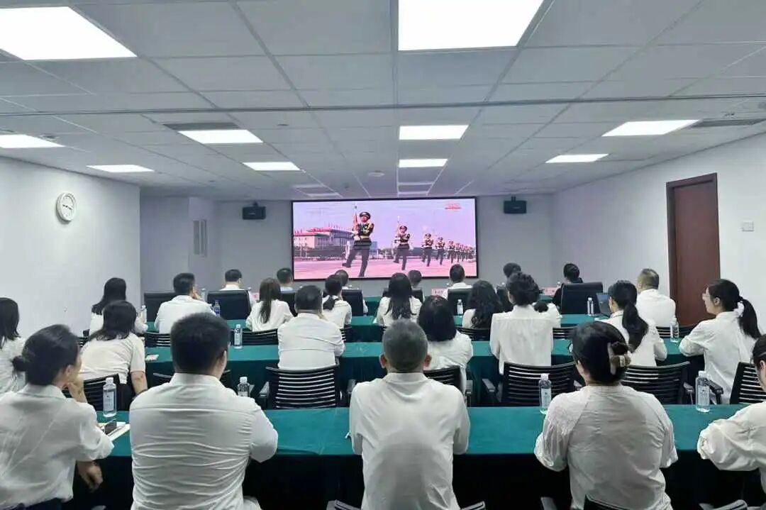 443ef275-2411-45b9-8b03-3916549ea6d2